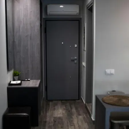 Apartament Rooster Atena