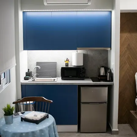 Rooster Apartament Atena